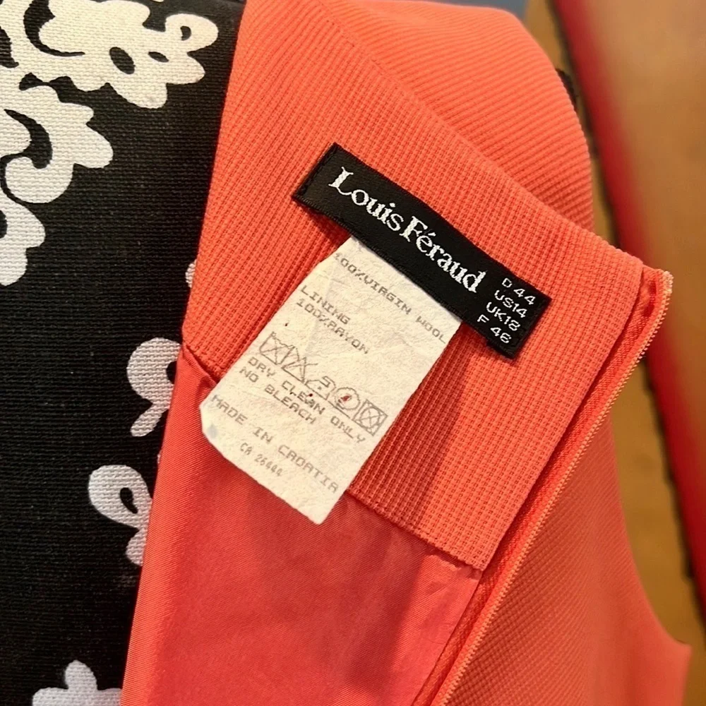 Louis Feraud,Stunning Coral 💯 Virgin Wool,Completely Lined & Sinfully Soft,EUC